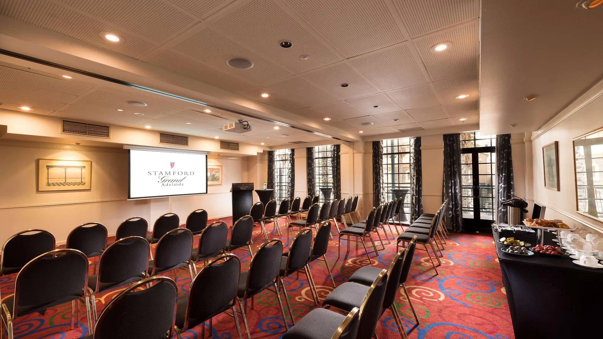 Stamford Grand Adelaide Hotel Glenelg