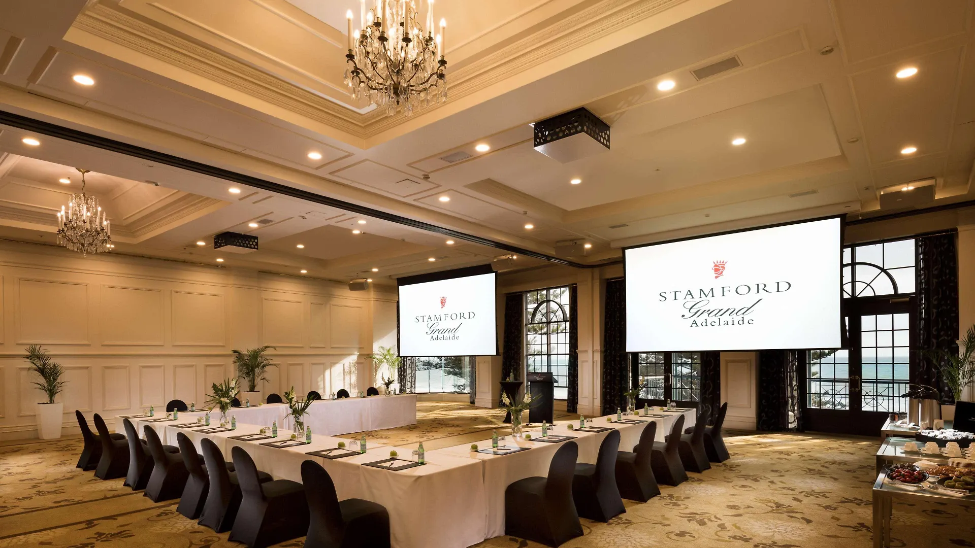 Stamford Grand Adelaide Hotel Glenelg